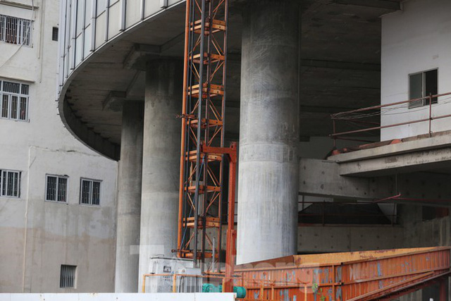  Toà nhà triệu đô giữa TPHCM đang hồi sinh sau 10 năm dừng thi công  - Ảnh 9.