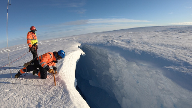  Thềm băng tận thế ở Nam Cực sắp sụp đổ  - Ảnh 4.