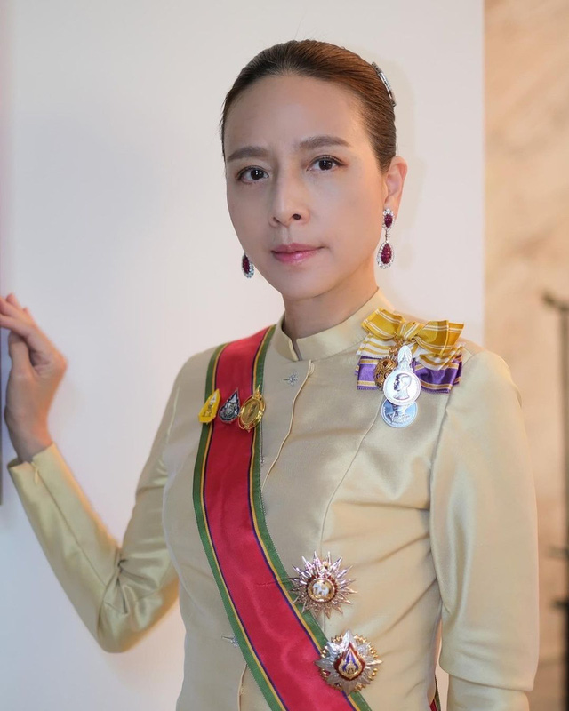  Nữ tỷ phú chống lưng cho bóng đá Thái Lan: Điều hành đế chế 98 tỷ USD, nghiện Hermès - Ảnh 4.