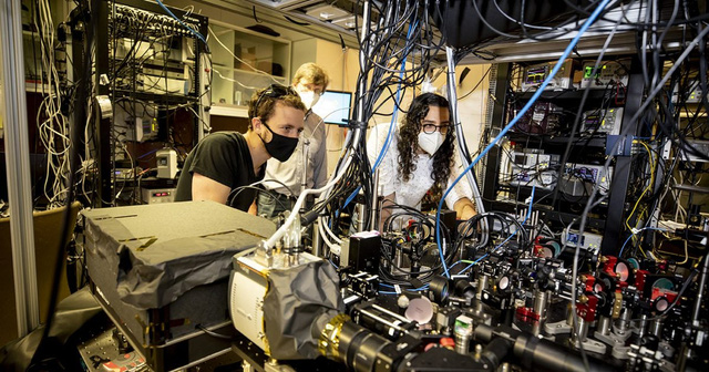  Sau nhiều thập kỷ hoàn thiện công nghệ, startup bí ẩn công bố máy tính lượng tử 256 qubit, chuyên gia đầu ngành ngỡ ngàng  - Ảnh 4.