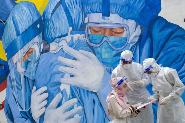 Góc khuất đau thương đằng sau cuộc khủng hoảng bán dẫn toàn cầu: Những đứa trẻ mồ côi vì cơn khát chip của thế giới  - Ảnh 3.