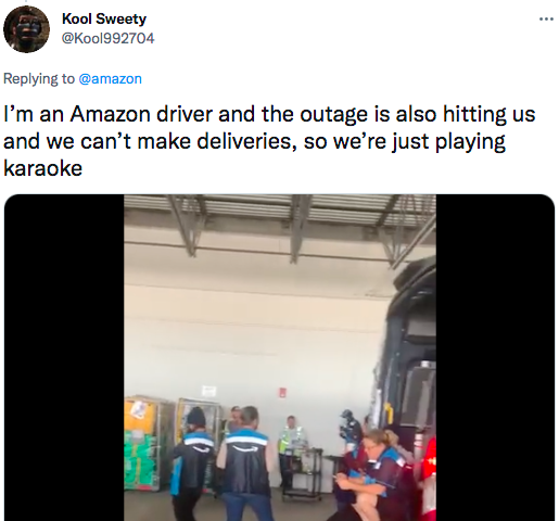 AWS của Amazon sập, hàng nghìn người Mỹ sở hữu smarthome không thể vào nhà, dùng tủ lạnh, bật đèn suốt 9 tiếng - Ảnh 1.