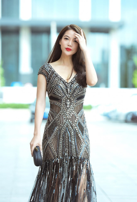  Người đàn bà đẹp mê kinh doanh Trương Ngọc Ánh: Đại gia giàu nhất nhì showbiz Việt, sự nghiệp thăng hoa nhưng vẫn luôn cần một bờ vai để được chở che - Ảnh 9.
