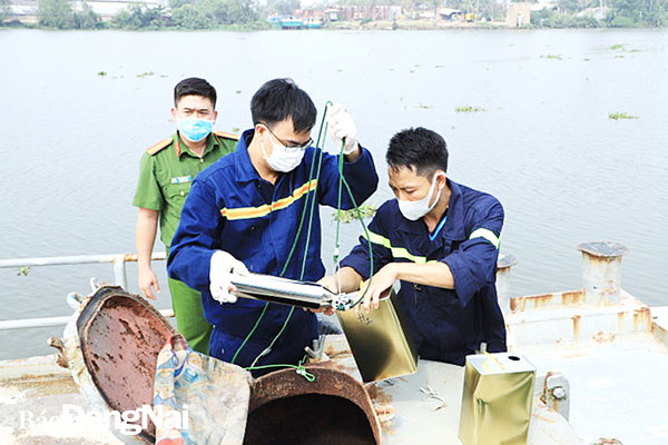  “Ông trùm” đường dây xăng giả 200 triệu lít vừa bị bắt là ai?  - Ảnh 1.