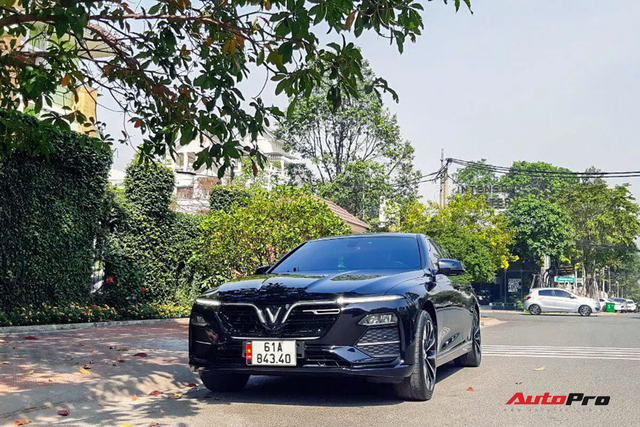 Đổi từ Toyota Vios và Honda CR-V sang VinFast Lux A2.0, chủ xe dày dạn kinh nghiệm ở Bình Dương nói gì? - Ảnh 3. Đổi từ Toyota Vios và Honda CR-V sang VinFast Lux A2.0, chủ xe dày dạn kinh nghiệm ở Bình Dương nói gì? - Ảnh 3.