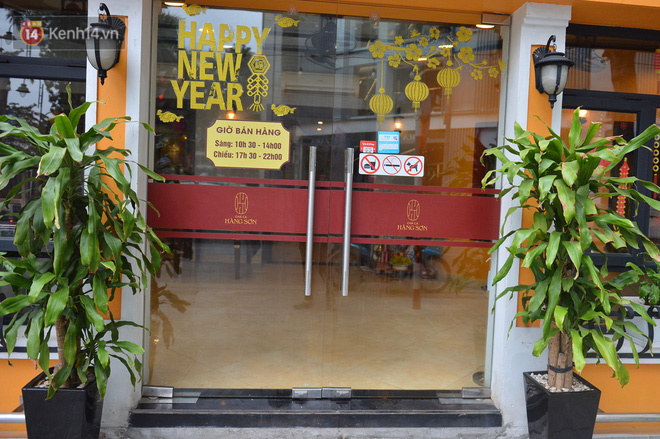 Hà Nội: Ca Covid-19 đến ăn tất niên, nhà hàng chả cá trên phố Bà Triệu phải đóng cửa - Ảnh 2.