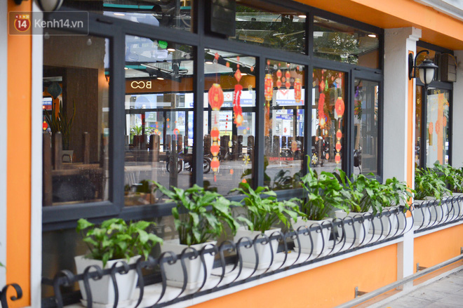 Hà Nội: Ca Covid-19 đến ăn tất niên, nhà hàng chả cá trên phố Bà Triệu phải đóng cửa - Ảnh 3.