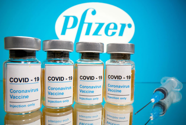  Gần 1 nửa dân số Israel tiêm vắc-xin Pfizer-BioNTech: Ngăn ngừa tử vong do COVID-19 hiệu quả tới 99%  - Ảnh 2.