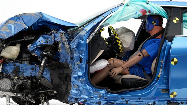  So với nam giới, phụ nữ có nguy cơ thương vong khi gặp tai nạn xe hơi cao hơn tới 73%  - Ảnh 4.