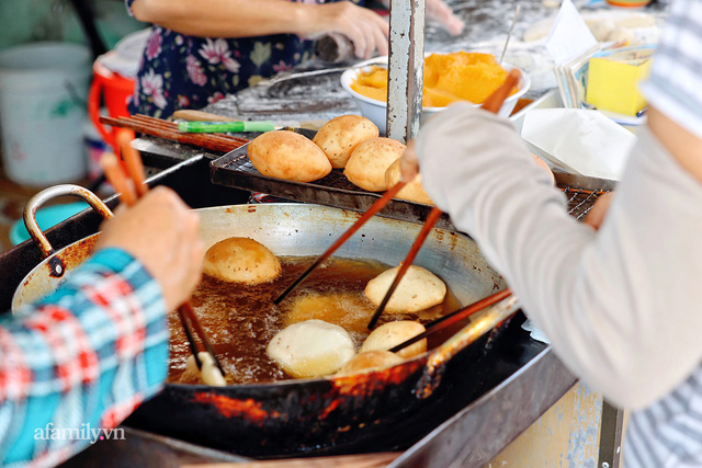  Hàng bánh tiêu CHẢNH nhất Việt Nam - mua được hay không là do nhân phẩm, dù chưa kịp mở cửa đã chính thức hết bánh khiến cả Vũng Tàu tới Sài Gòn phải xôn xao!  - Ảnh 23.