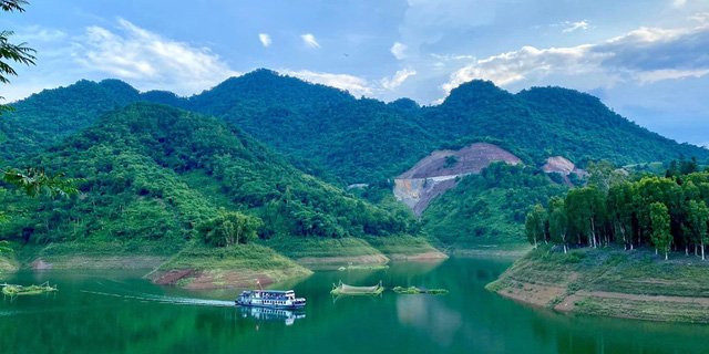  Một công ty lữ hành bất ngờ tăng vốn điều lệ lên 600 tỷ đồng, lấn sân sang BĐS nông nghiệp và nghỉ dưỡng  - Ảnh 1.