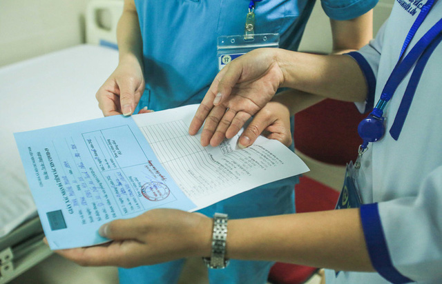  CLIP: 30 nhân viên y tế Bệnh viện Thanh Nhàn được tiêm vắc-xin Covid-19  - Ảnh 15.