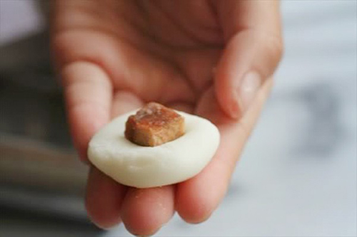Chuyện Tết Hàn thực năm xưa: Bánh trôi là món ăn đánh dấu lần đầu tiên vào bếp cùng mẹ của biết bao đứa trẻ, giờ đã lớn cả rồi! - Ảnh 5.