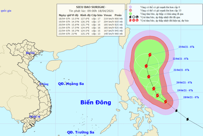  Siêu bão Surigae mạnh khủng khiếp, yêu cầu các tỉnh từ Quảng Ninh đến Cà Mau theo dõi chặt chẽ - Ảnh 1.