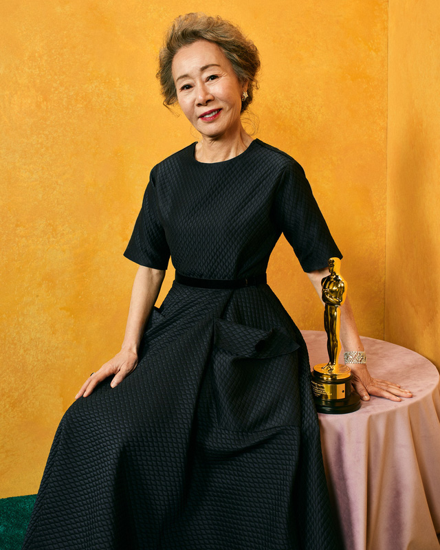 Cuộc đời thăng trầm của ngôi sao 73 tuổi vừa thắng giải Oscar: Từng bị phụ bạc, 35 năm sau khiến chồng cũ hối hận và bài phát biểu “chấn động” khẳng định bản lĩnh trên thảm đỏ Hollywood - Ảnh 1. Cuộc đời thăng trầm của ngôi sao 73 tuổi vừa thắng giải Oscar: Từng bị phụ bạc, 35 năm sau khiến chồng cũ hối hận và bài phát biểu “chấn động” khẳng định bản lĩnh trên thảm đỏ Hollywood - Ảnh 1.