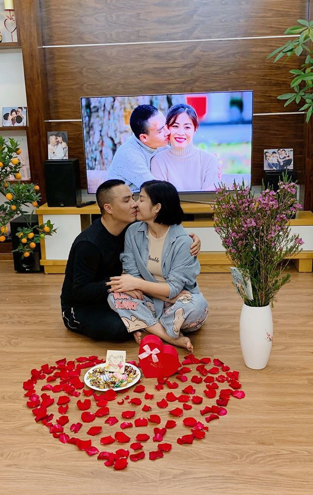 Cơ ngơi của các BTV xinh đẹp tại VTV: Ai cũng sang chảnh, riêng nhà Hoài Anh giản dị khó tin - Ảnh 7. Cơ ngơi của các BTV xinh đẹp tại VTV: Ai cũng sang chảnh, riêng nhà Hoài Anh giản dị khó tin - Ảnh 7.