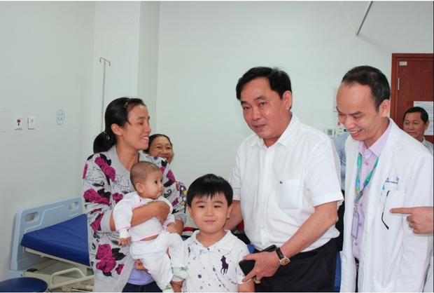 Được trao khối tài sản khổng lồ bao gồm cả khu du lịch Đại Nam, con trai út bà Phương Hằng là tỷ phú trẻ nhất Việt Nam? - Ảnh 3. Được trao khối tài sản khổng lồ bao gồm cả khu du lịch Đại Nam, con trai út bà Phương Hằng là tỷ phú trẻ nhất Việt Nam? - Ảnh 3.