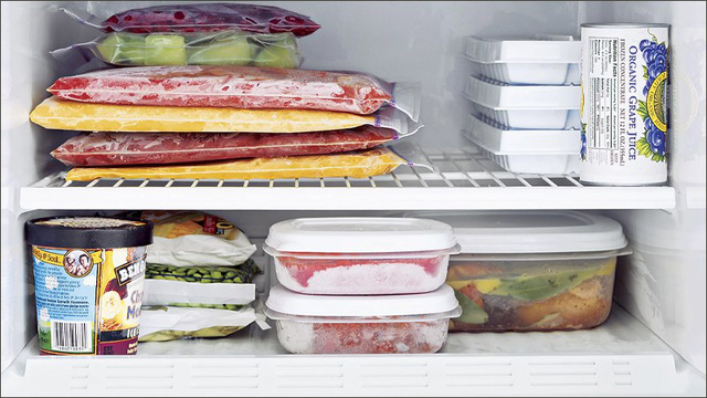  Tủ lạnh là vật dụng bẩn số 1 trong nhà bếp: Có 2 món được lấy ra từ tủ lạnh dễ gây ung thư dạ dày  - Ảnh 2.