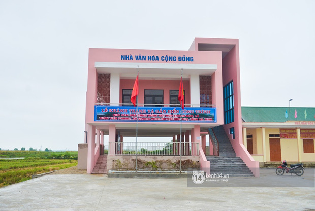 Người dân vùng lũ Hà Tĩnh nói về khoản 13,7 tỷ quyên góp của NS Hoài Linh: Khi nước rút mới là lúc cần cứu trợ nhất, 1 nắm khi đói bằng 1 gói khi no - Ảnh 6. Người dân vùng lũ Hà Tĩnh nói về khoản 13,7 tỷ quyên góp của NS Hoài Linh: Khi nước rút mới là lúc cần cứu trợ nhất, 1 nắm khi đói bằng 1 gói khi no - Ảnh 6.