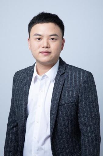 Nữ tỷ phú Kỷ Khải Đình: 9X xinh đẹp, 30 tuổi đã có trong tay gia tài bạc tỷ và cuộc hôn nhân gây tò mò với chàng trai nông thôn nghèo kém tới 5 tuổi - Ảnh 2. Nữ tỷ phú Kỷ Khải Đình: 9X xinh đẹp, 30 tuổi đã có trong tay gia tài bạc tỷ và cuộc hôn nhân gây tò mò với chàng trai nông thôn nghèo kém tới 5 tuổi - Ảnh 2.