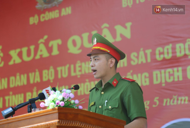  Ảnh: 300 học viên và 100 cảnh sát cơ động lên đường chi viện cho tỉnh Bắc Ninh - Ảnh 4.
