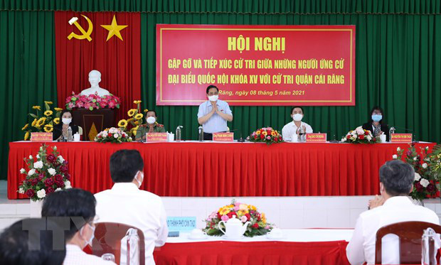  Thủ tướng Phạm Minh Chính: Vaccine nào cũng có phản ứng phụ, người dân đừng lo sợ  - Ảnh 1.