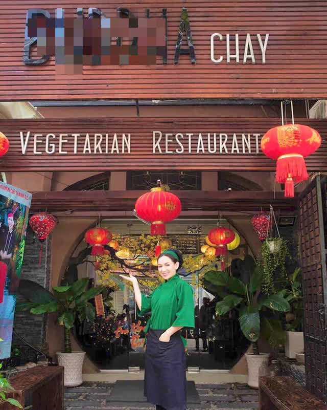 Giữa ồn ào với con trai nuôi Hồ Văn Cường, nhà hàng chay của ca sĩ Phi Nhung nhận bão 1 sao từ cộng đồng mạng - Ảnh 1.