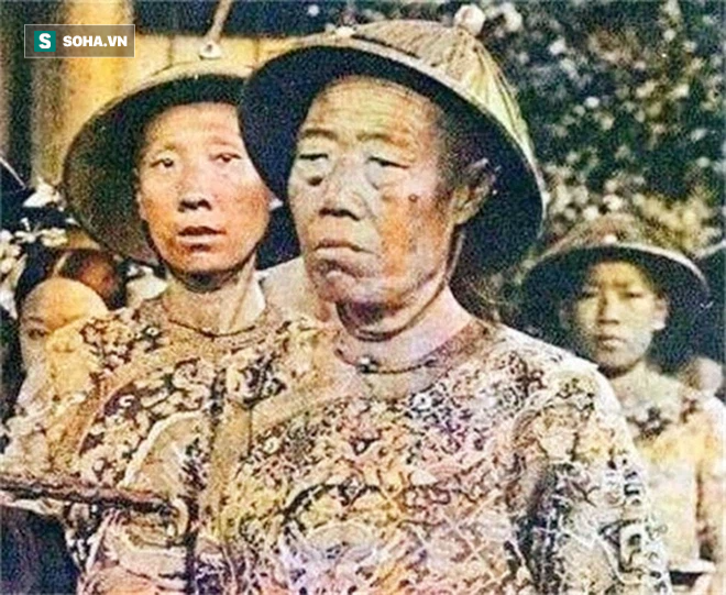 Ảnh màu hiếm có của thái giám Lý Liên Anh: Thấp bé, diện mạo gian ác, vì sao lại được Từ Hi Thái hậu vô cùng sủng ái? - Ảnh 1.