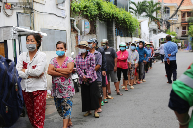  Chuyện cái tủ lạnh thấy thương bỗng xuất hiện giữa Sài Gòn: Nếu người dân có ý thức hơn thì tốt quá - Ảnh 11.