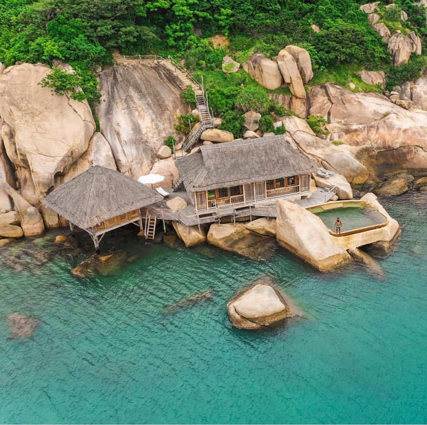 Ngược sóng mùa Covid: Khu nghỉ dưỡng sang chảnh Six Senses Ninh Vân Bay đón lượng khách cao kỷ lục, thu về 9 triệu USD, lãi hơn 3 triệu USD - Ảnh 1.
