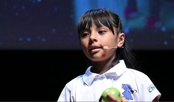  Sở hữu IQ vô cực, cô bé Einstein nhí của Mexico khiến thế giới ngỡ ngàng về trí tuệ phi phàm dù mới 9 tuổi  - Ảnh 2.