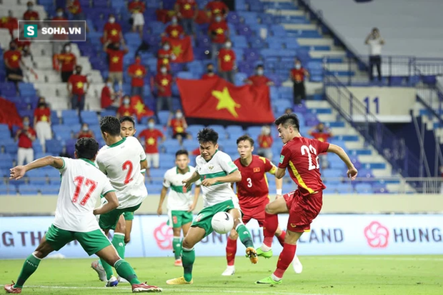  “Vũ khí” lợi hại nhất của tuyển Việt Nam khiến cả châu Á ấn tượng, tuyển UAE phải dè chừng - Ảnh 1.