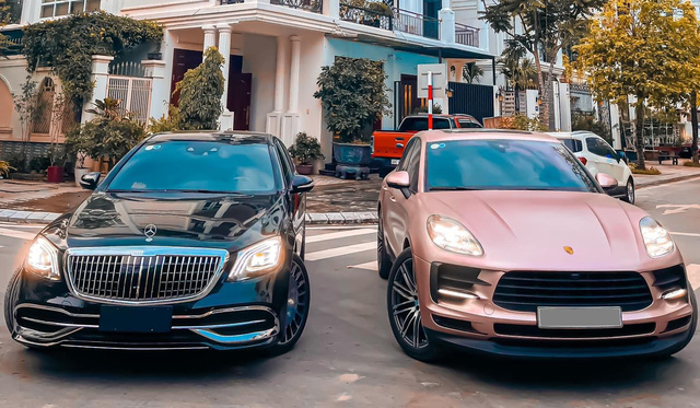 Soi giá dàn xe của hot boy, hot girl tài chính: Đủ loại Mẹc, Porsche giá từ 1,5 tỷ đến 11 tỷ đồng - Ảnh 9. Soi giá dàn xe của hot boy, hot girl tài chính: Đủ loại Mẹc, Porsche giá từ 1,5 tỷ đến 11 tỷ đồng - Ảnh 9.