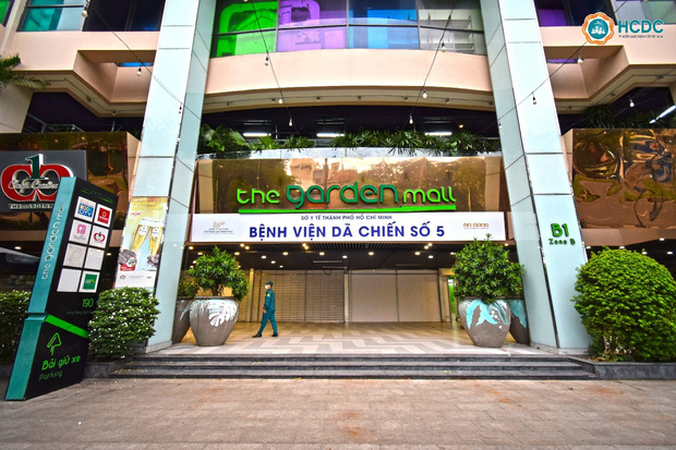  Bệnh viện dã chiến ở Thuận Kiều Plaza chính thức tiếp nhận, điều trị bệnh nhân Covid-19 - Ảnh 1.