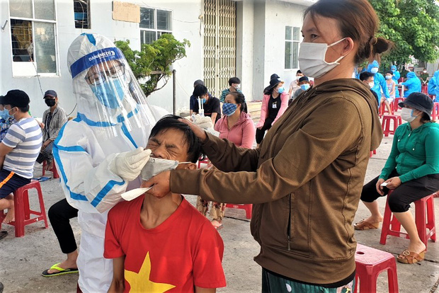 Đà Nẵng thêm 16 ca COVID-19, trong đó có 3 ca cộng đồng là tiểu thương bán thịt, cá và nam công nhân - Ảnh 1.