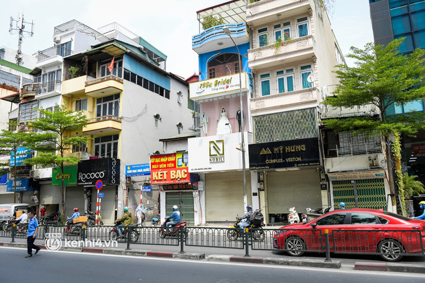  Chủ quán ăn ở Hà Nội trước giờ đóng cửa: “20 năm chưa từng gặp khó khăn như dịch bệnh lần này, càng bán càng lỗ” - Ảnh 9.