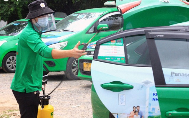 Hà Nội: 200 xe taxi được hoạt động để phục vụ đi lại cho người dân - Ảnh 1.
