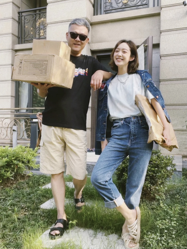 Ngôi làng không ngủ sản sinh ra hàng loạt nữ thần livestream đình đám ở Trung Quốc: Mảnh đất vô danh từng bước thay máu xô đổ kỷ lục bán hàng online của Taobao - Ảnh 5. Ngôi làng không ngủ sản sinh ra hàng loạt nữ thần livestream đình đám ở Trung Quốc: Mảnh đất vô danh từng bước thay máu xô đổ kỷ lục bán hàng online của Taobao - Ảnh 5.