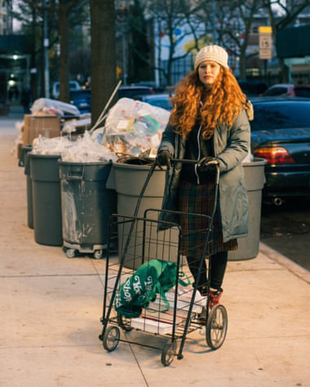  Nổi tiếng vì chuyên bới rác để tìm đồ ăn, cô gái lột trần sự thật về sự lãng phí của các chuỗi cửa hàng nổi tiếng - Ảnh 5.