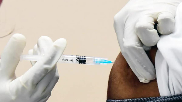  Hàng triệu liều vaccine Covid đang bị thế giới bỏ phí, kẻ ăn không hết người lần chẳng ra - Ảnh 5.