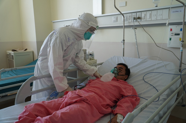  Bệnh nhân COVID-19 nguy kịch được cứu sống nhờ những tin nhắn cầu cứu trên fanpage Bệnh viện Chợ Rẫy - Ảnh 2.