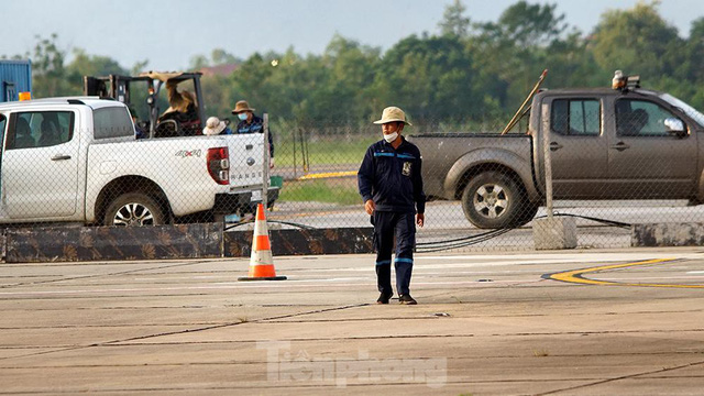  Máy bay ngủ la liệt trên sân bay Nội Bài do ảnh hưởng của đại dịch COVID-19  - Ảnh 10.