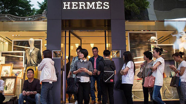 Mặc đại dịch hoành hành, doanh thu 6 tháng đầu năm 2021 của Hermès vẫn tăng trưởng khủng khiếp, thành tích nhìn mà nể - Ảnh 1.