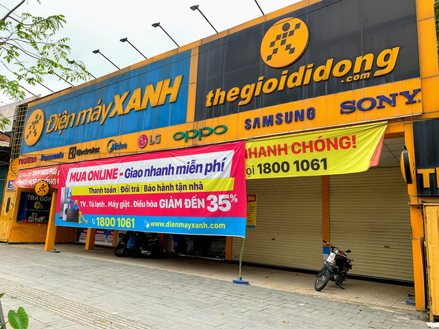  Cửa hàng đóng cửa hàng loạt, vì sao doanh số smartphone tại Việt Nam vẫn tăng vọt trong quý II  - Ảnh 2.