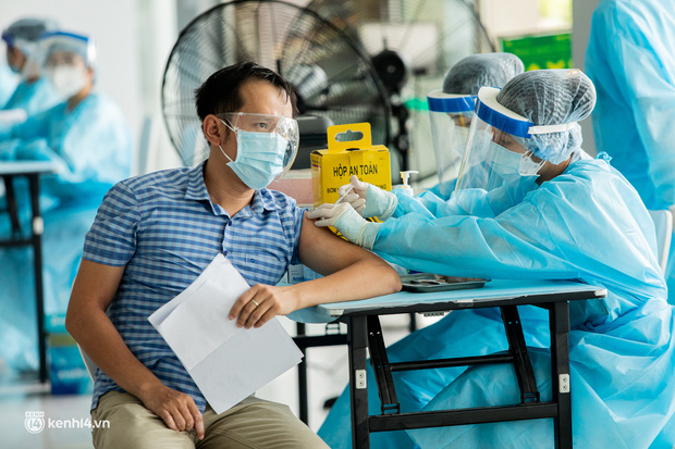  Đã tiêm vắc xin nhưng chưa được cập nhật dữ liệu trên Sổ sức khỏe điện tử, hãy làm ngay những bước này! - Ảnh 2.