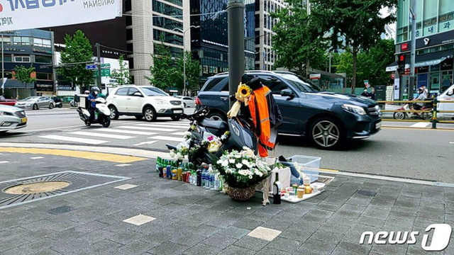   Another death of a shipper reveals the cruel reality of the forwarding industry in Korea, defying life to deliver goods to customers fastest - Photo 1.