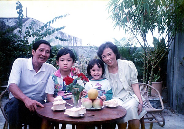 Món ăn bất hủ 65 năm đẫm vị Trung thu của nhạc sĩ Phạm Tuyên và cô con gái út gián tiếp nối nghiệp cha khởi đầu từ chương trình Những bông hoa nhỏ - Ảnh 5.