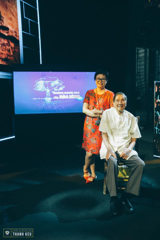 Món ăn bất hủ 65 năm đẫm vị Trung thu của nhạc sĩ Phạm Tuyên và cô con gái út gián tiếp nối nghiệp cha khởi đầu từ chương trình Những bông hoa nhỏ - Ảnh 10.