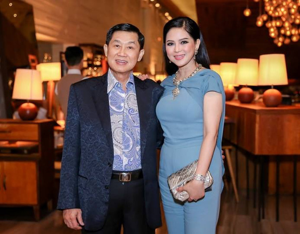 Nghe CEO Thuỷ Tiên nói về chồng mới hiểu bà được tỷ phú Johnathan Hạnh Nguyễn yêu điên cuồng cũng có lý do! - Ảnh 6. Nghe CEO Thuỷ Tiên nói về chồng mới hiểu bà được tỷ phú Johnathan Hạnh Nguyễn yêu điên cuồng cũng có lý do! - Ảnh 6.