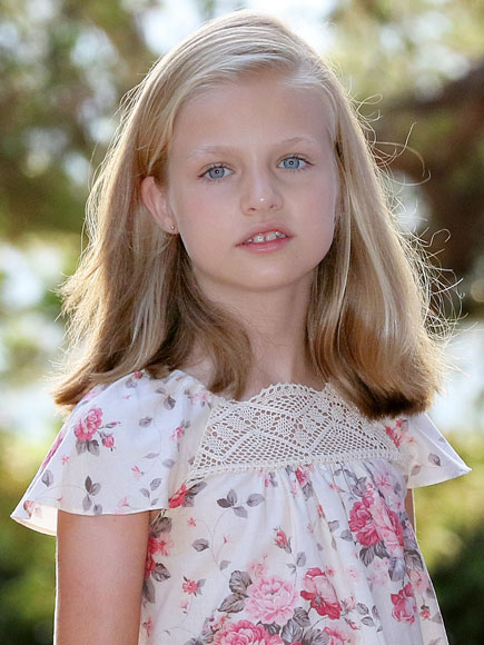 Nàng công chúa HOT nhất hiện nay: 15 tuổi đã nắm trong tay vận mệnh của đất nước, đánh bại con gái nhà Công nương Kate - Ảnh 4.